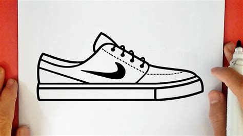 schoenen tekenen nike|drawing Nike shoes like a professional.